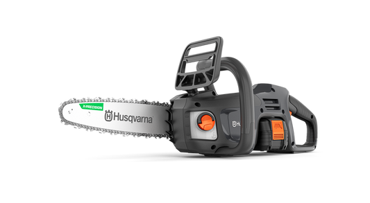 Husqvarna Aspire™ Chainsaw 18V With 4.0Ah Battery and 2.5Ah Charger