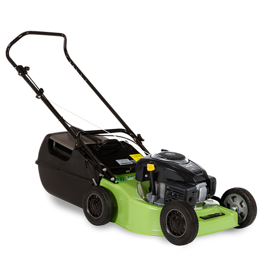 LawnMaster Steel 675 Lawnmower