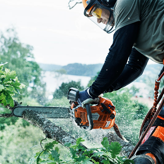 Chainsaw Safety: Essential Tips for a Safe and Efficient Operation
