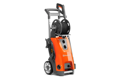 Husqvarna PW 490 Large, robust and powerful high-pressure washer