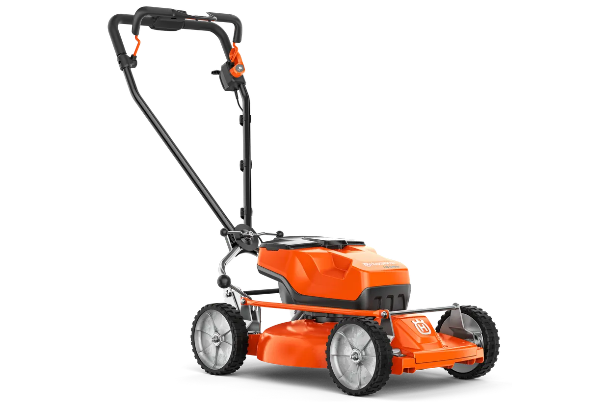 Husqvarna LB 448iV Battery-powered and self-propelled walk-behind mower with PowerBoost