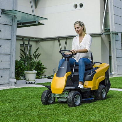 STIGA COMBI 166 Catching Ride on Mower