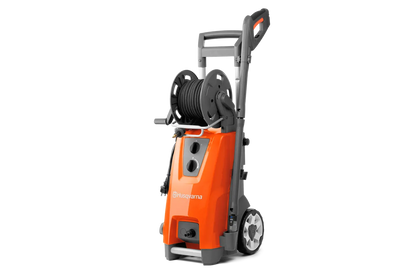 Husqvarna PW 490 Large, robust and powerful high-pressure washer