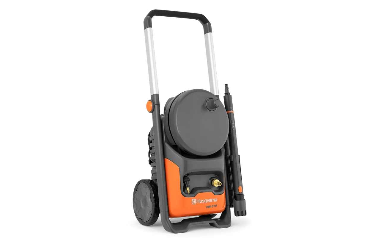Husqvarna PW 370 outdoor cleaning