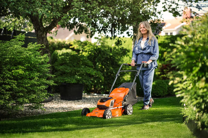 HUSQVARNA LC 142i without battery and charger Compact battery lawn mower for small and medium-sized lawns